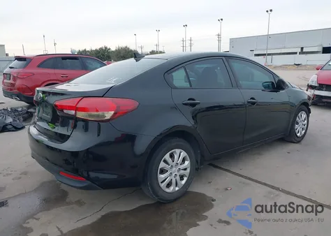2017 Kia Forte Lx z USA, uszkodzony, nr VIN 3KPFK4A74HE083104